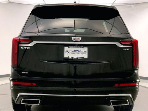 Used 2023 Cadillac XT6 Premium Luxury w/ Technology Package AWD/4WD image 3