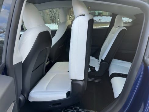 Used 2024 Tesla Model Y Long Range image 20