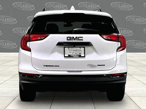 Used 2020 GMC Terrain SLE w/ Driver Convenience Package AWD/4WD image 6
