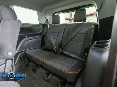 Used 2023 GMC Acadia AT4 w/ LPO, Floor Liner Package AWD/4WD image 32
