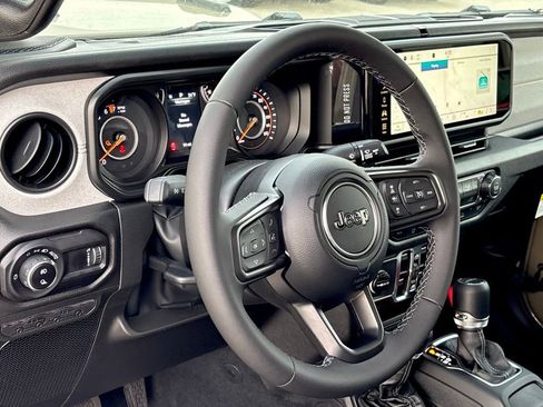 New 2026 Jeep Gladiator Sport image 13