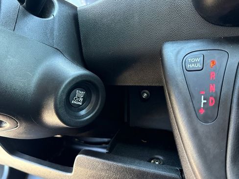 Used 2025 RAM ProMaster 3500 w/ Convenience Group FWD image 23