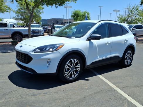 Certified 2022 Ford Escape SEL FWD image 8
