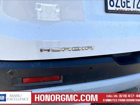 Used 2020 GMC Acadia SLT image 23
