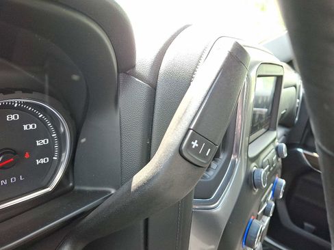 Used 2022 Chevrolet Silverado 1500 LT w/ Bed Protection Package AWD/4WD image 14