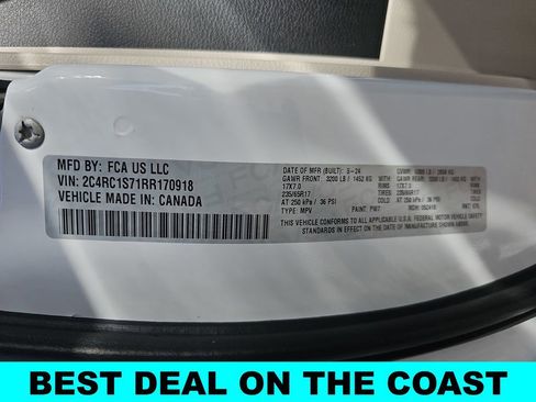 Used 2024 Chrysler Pacifica Select image 44