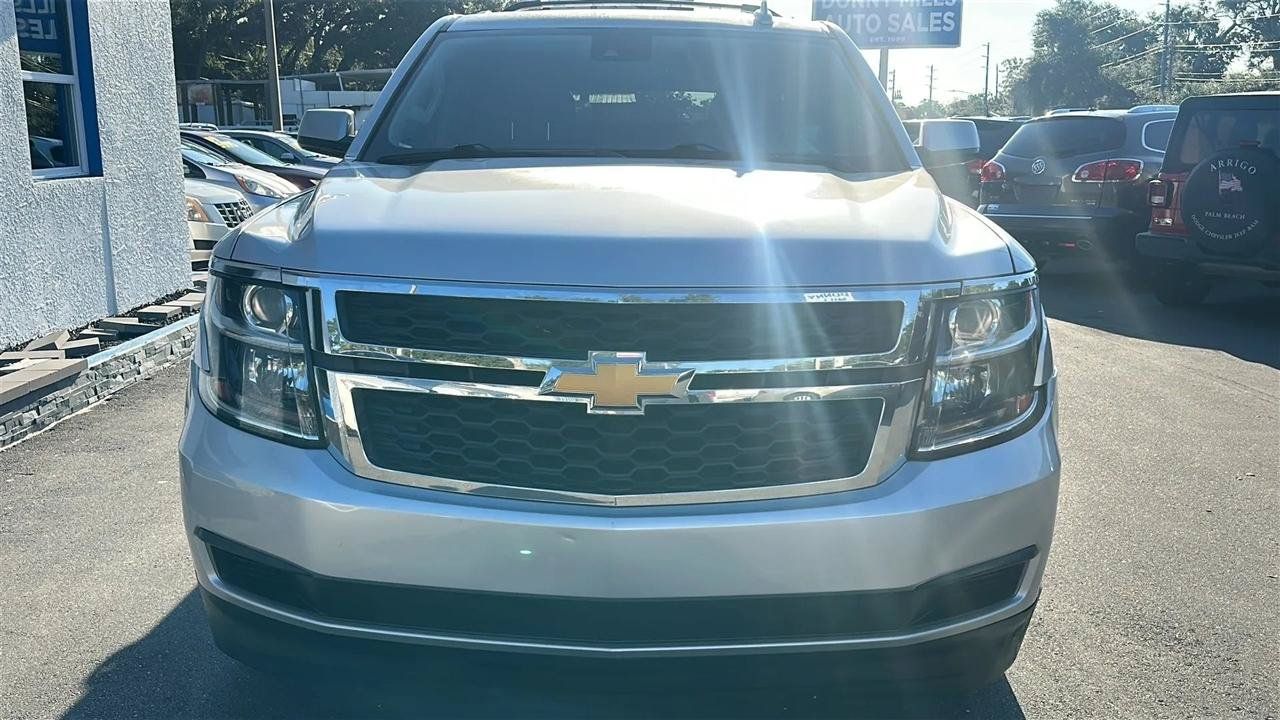 Used 2020 Chevrolet Suburban LT AWD/4WD image 4