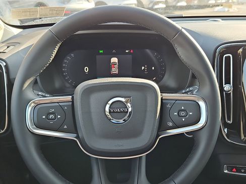 New 2026 Volvo XC40 B5 Plus w/ Protection Package Premier image 18