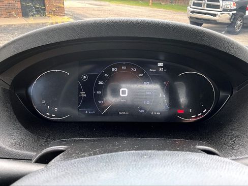 Used 2025 RAM ProMaster 2500 w/ U-Haul Equipment Group FWD image 18