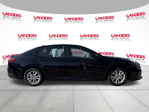 Used 2025 Toyota Camry LE FWD image 2