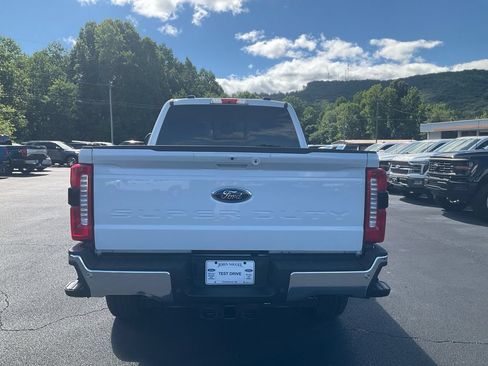 New 2026 Ford F250 Lariat AWD/4WD image 6