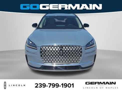 New 2026 Lincoln Corsair Premiere image 3