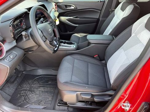 New 2026 Chevrolet Trax RS FWD image 20