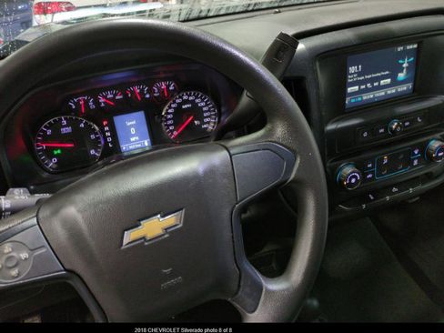Used 2018 Chevrolet Silverado 1500 Custom w/ Custom Value Package image 2