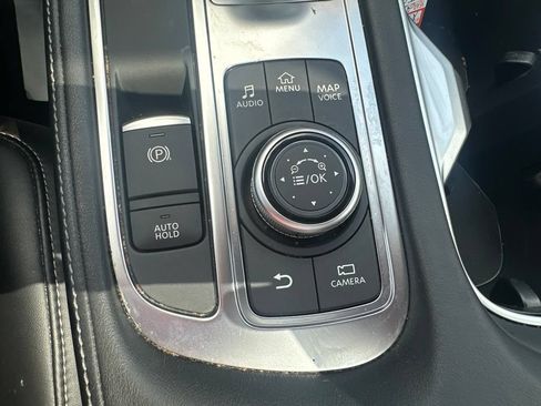 Used 2023 INFINITI QX60 Sensory w/ Cargo Package AWD/4WD image 22