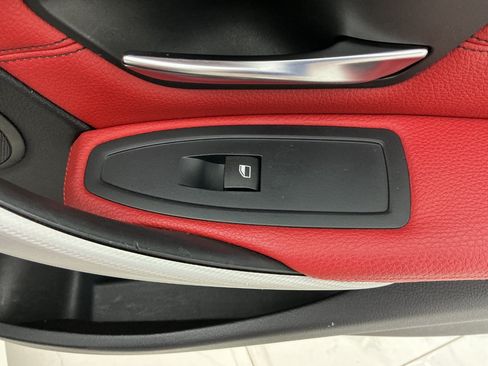 Used 2015 BMW 328i Sedan w/ M Sport RWD image 40