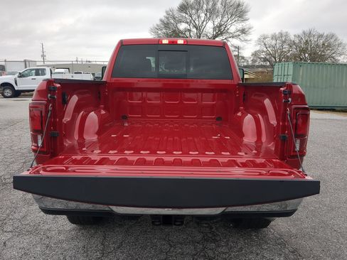 Used 2026 RAM 2500 Laramie AWD/4WD image 11