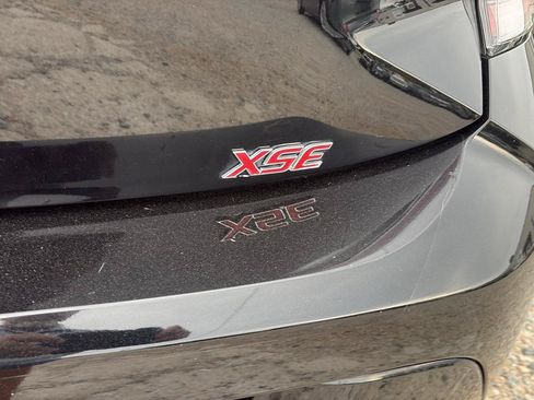Used 2022 Toyota Corolla XSE FWD image 15