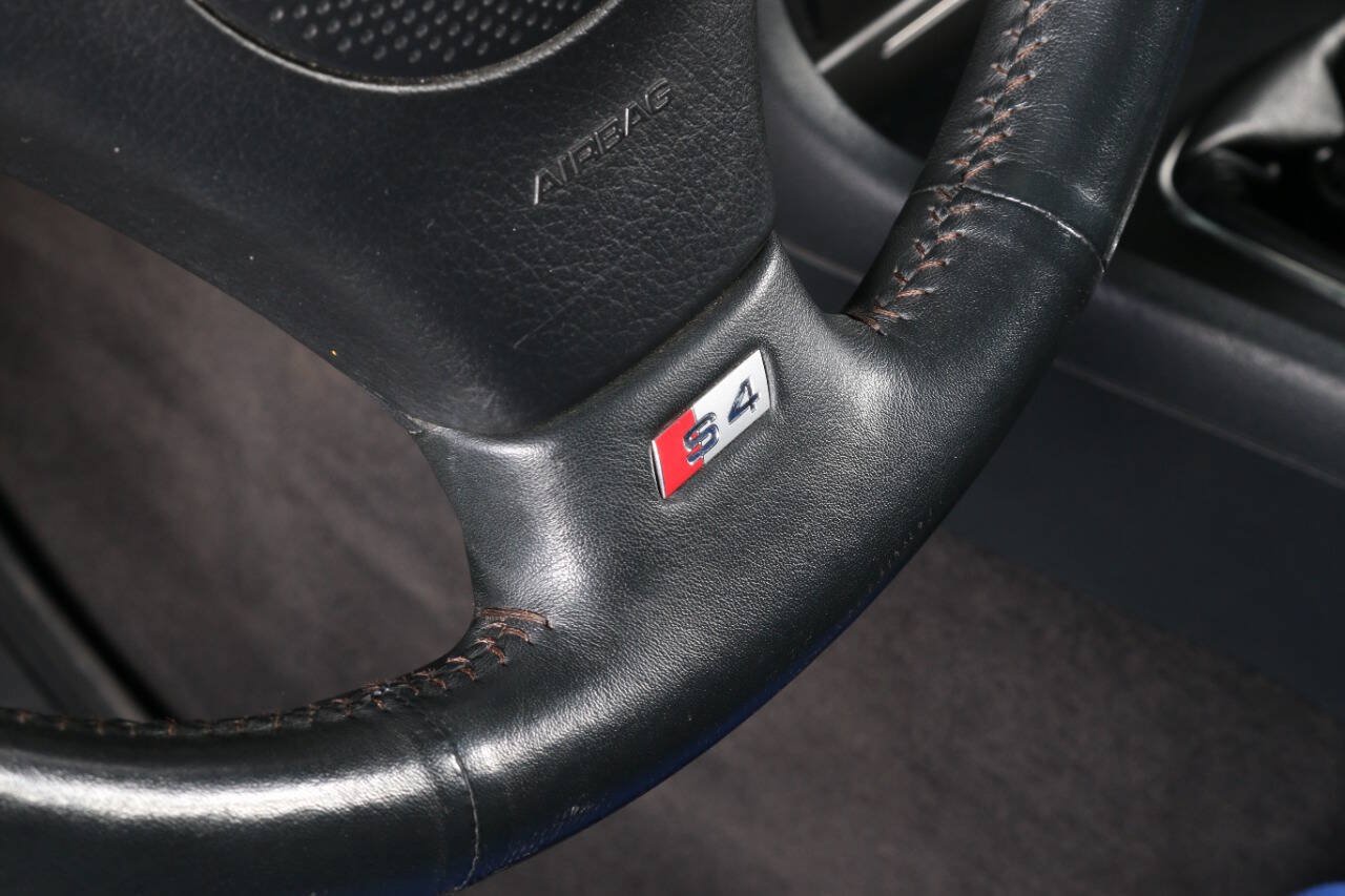 Used 2002 Audi S4 Sedan AWD/4WD image 44