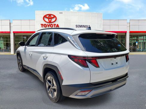 Used 2025 Hyundai Tucson SEL FWD image 4