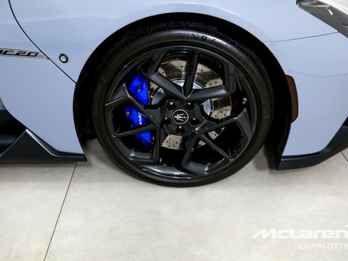 Used 2023 Maserati MC20 Spyder image 27