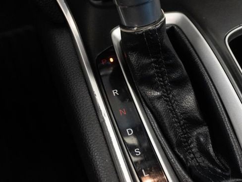 Used 2020 Honda Accord EX image 22