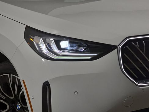 Certified 2026 BMW X3 xDrive30i w/ Convenience Package AWD/4WD image 31