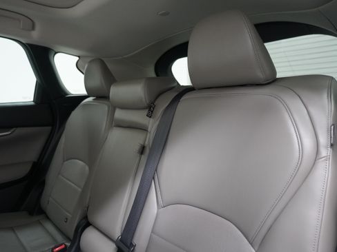 Used 2023 INFINITI QX50 Luxe FWD image 13