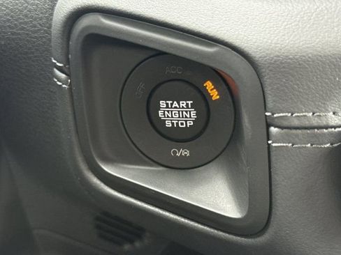 New 2026 Jeep Gladiator Rubicon w/ Safety Group image 21