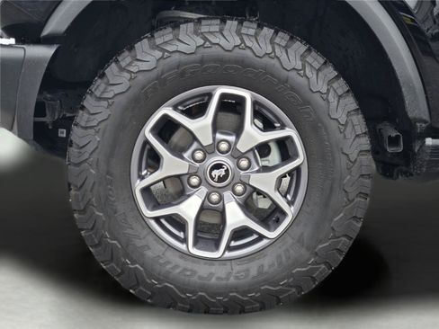 Certified 2023 Ford Bronco Badlands AWD/4WD image 10
