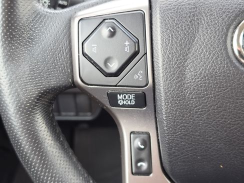 Certified 2021 Toyota Tacoma SR5 RWD image 16
