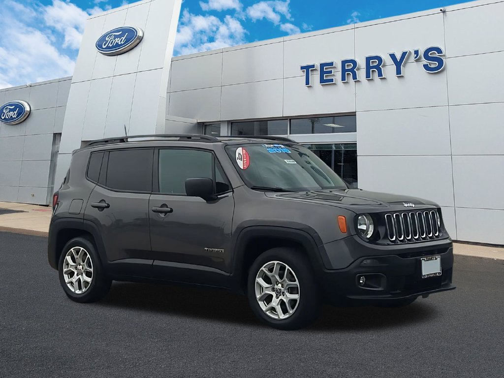 Used 2018 Jeep Renegade Latitude FWD image 1