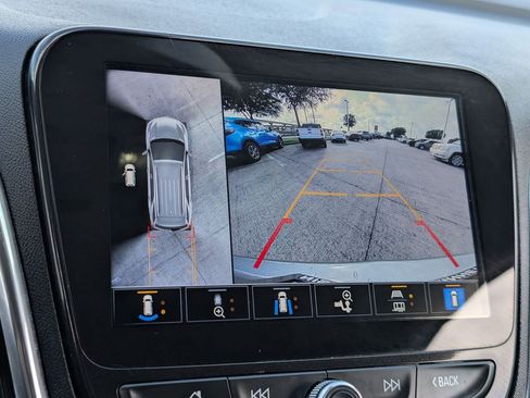 Used 2023 Chevrolet Equinox Premier FWD image 14