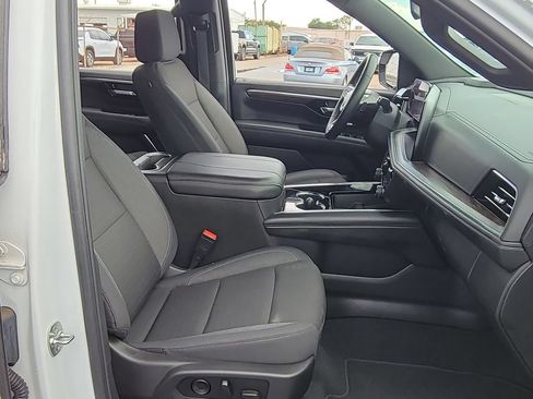 Used 2025 Chevrolet Tahoe LS w/ Max Trailering Package AWD/4WD image 28