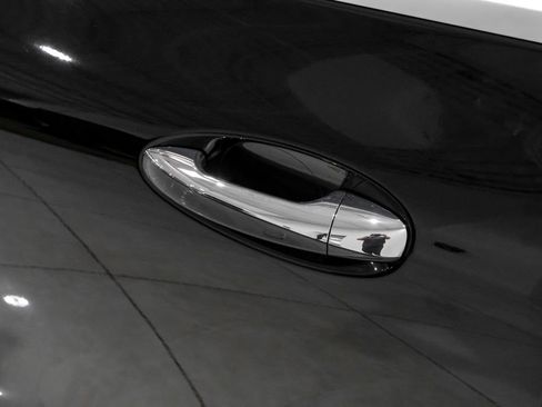 Used 2023 Mercedes-Benz E 450 Cabriolet image 40