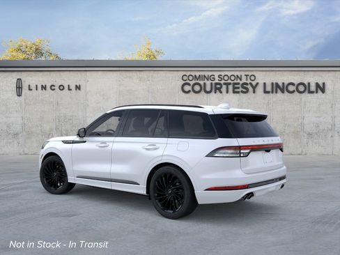 New 2026 Lincoln Aviator Reserve AWD/4WD image 4