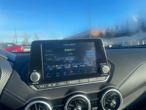 Used 2025 Nissan Sentra SV image 21