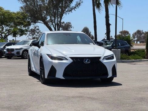 Used 2024 Lexus IS 500 RWD image 3