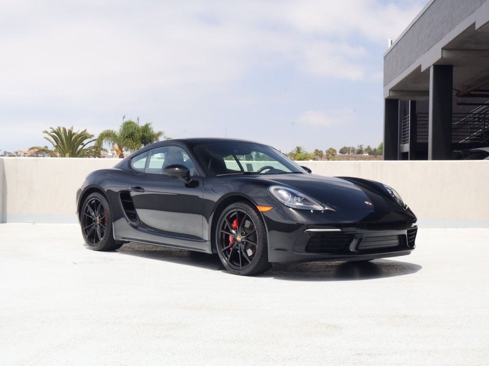 Certified 2025 Porsche 718 Cayman S RWD image 7