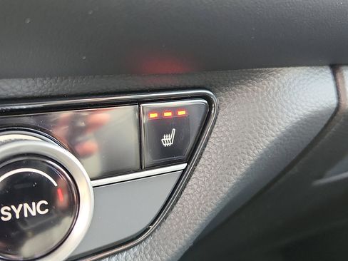 New 2026 Honda HR-V EX-L image 15