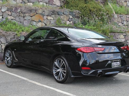 Used 2019 INFINITI Q60 3.0t Luxe w/ Essential Package AWD/4WD image 7