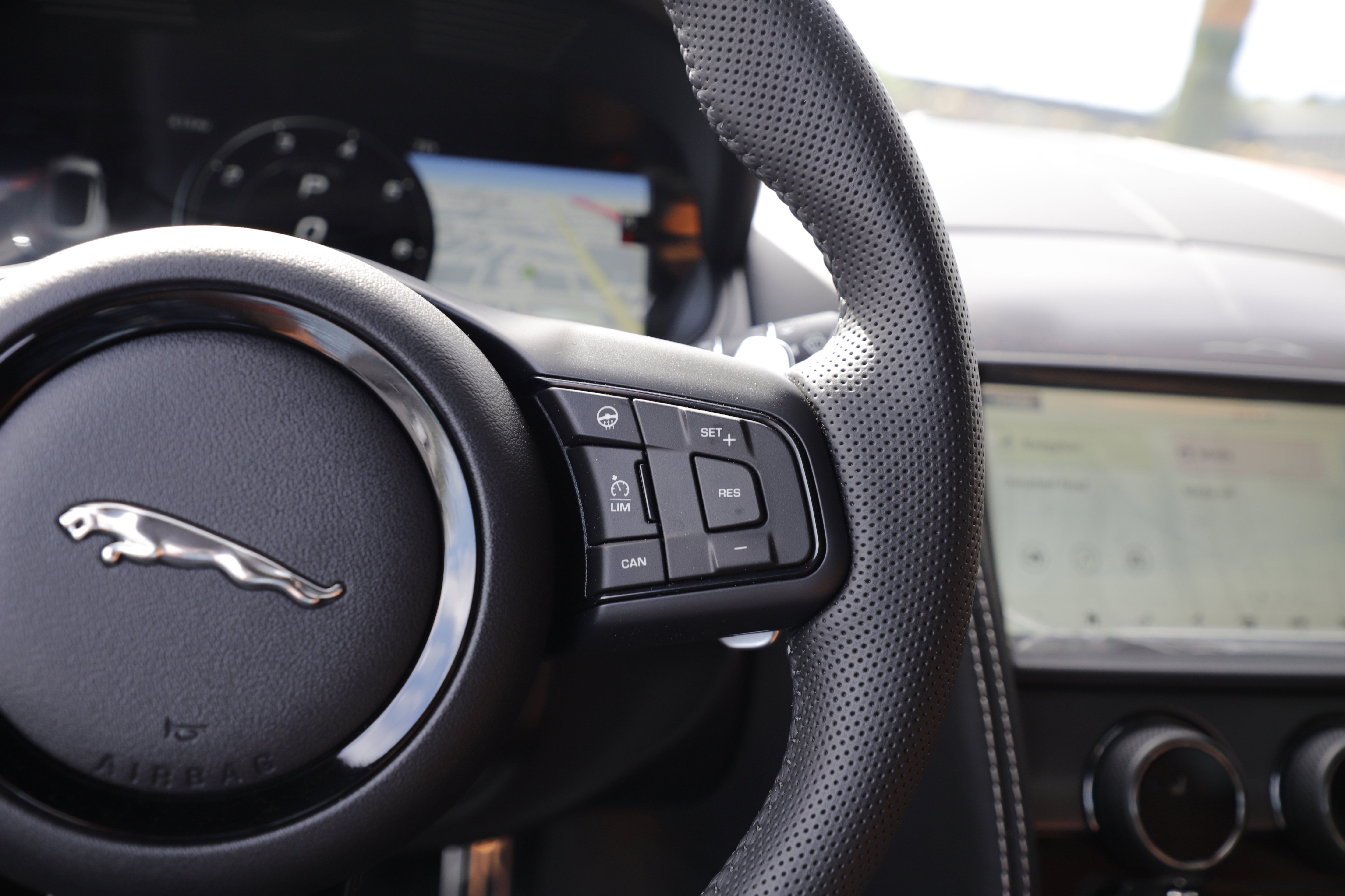 New 2024 Jaguar F-TYPE R AWD/4WD image 19