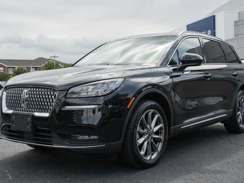 Used 2020 Lincoln Corsair AWD w/ Premium Package image 3
