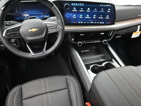 Used 2013 Ford Expedition Limited AWD/4WD image 10