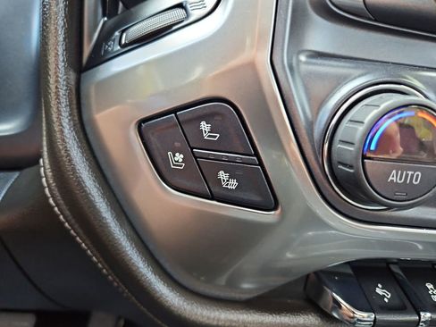 Used 2018 Chevrolet Silverado 1500 LTZ Z71 w/ LTZ Plus Package image 17