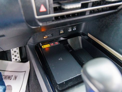 Used 2025 Toyota Camry XSE image 23