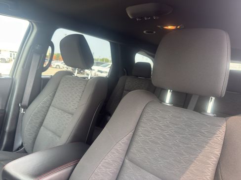 Used 2025 Dodge Durango GT w/ Blacktop Package AWD/4WD image 28