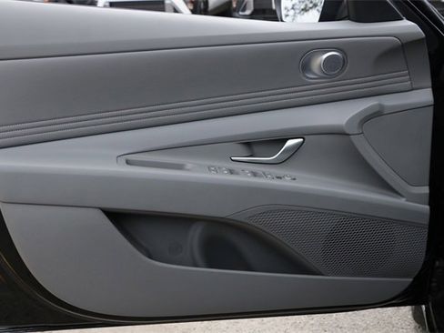 New 2026 Hyundai Elantra SEL Sport image 17