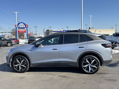 Used 2024 Volkswagen ID.4 Pro S image 11