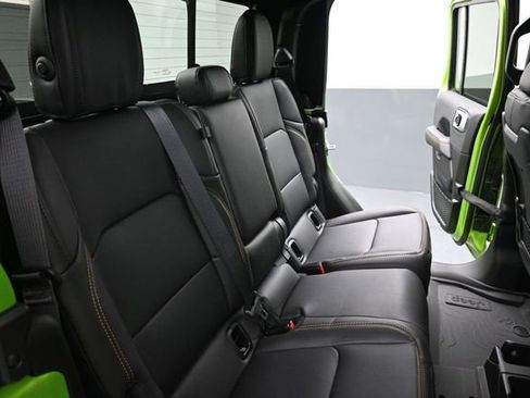 New 2026 Jeep Gladiator Sport AWD/4WD image 21